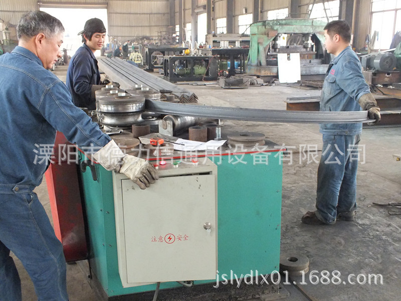 金属型材成型设备 厂家直销盘管机、弯管机、角铁、扁钢卷圆机