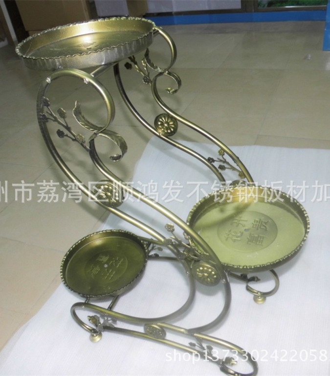 定做酒店企业家居商场花盆架.阳台架,客厅架,大三层架.铁艺花架