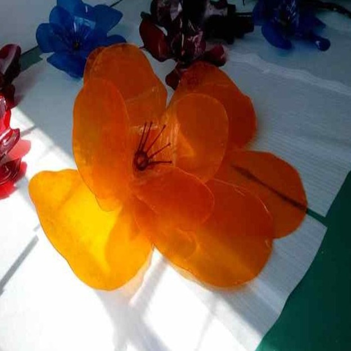 上海厂家来图来样订做塑料仿真精品亚克力花