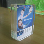 厂价供应双面透明精致4角吸石有机玻璃相框