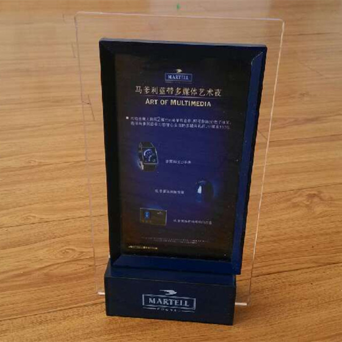 厂家可按客户要求定制各种亚克力台牌