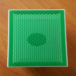 厂家订购 精品密孔压克力 亚克力制品盒子