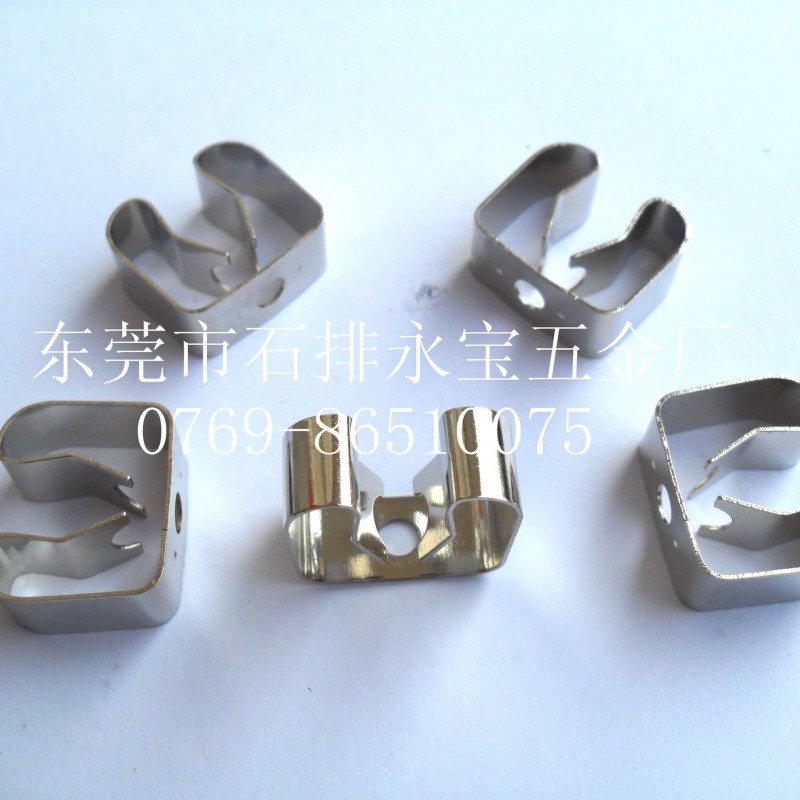 厂家定制五金冲压件 金属五金冲压件 圆铁片 弹片