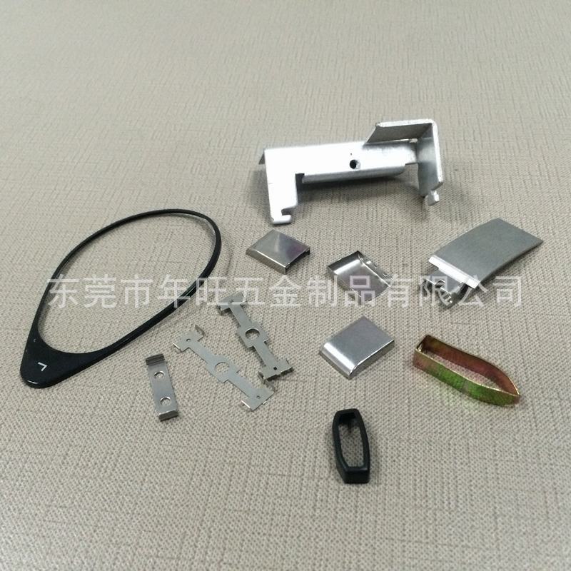 定制电子五金配件 黄铜折弯弹簧 各类冲压焊接件 精密冲压小铁片