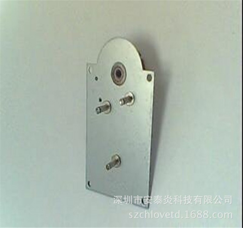 供应五金冲压件加工厂供应精密镀锌五金件 五金模具冲压加工