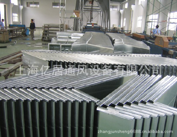 厂家供应排风管、工厂排风系统、镀锌通风管道、工厂设备排烟