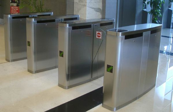 提供不锈钢机架加工,不锈钢机箱加工,不锈钢切割,不锈钢折弯