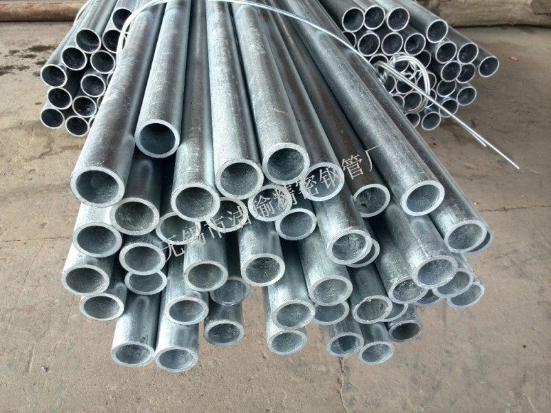 无锡供应热浸镀锌防护栏管