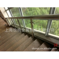 上海厂家加工定制阳台不锈钢玻璃栏杆 阳台铁艺护栏