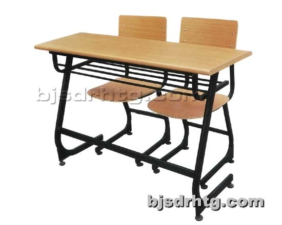 课桌椅-12