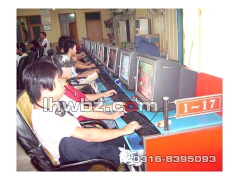 天津武清城关网吧桌椅-017