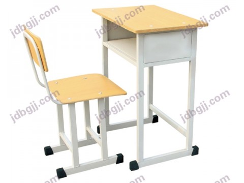 课桌椅-09
