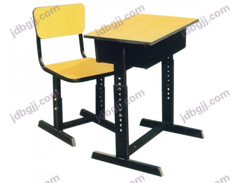 课桌椅-08