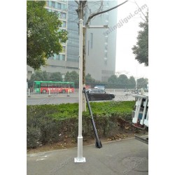 监控杆-10