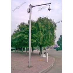 监控杆-01