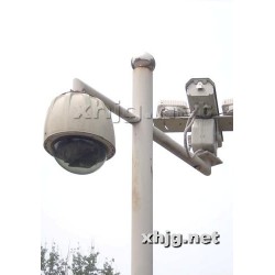 监控杆-02