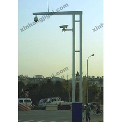 监控杆-12