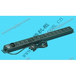15位输出万能插孔PDU