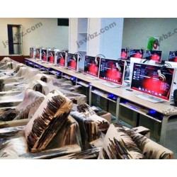 网吧效果图 简约现代网吧桌