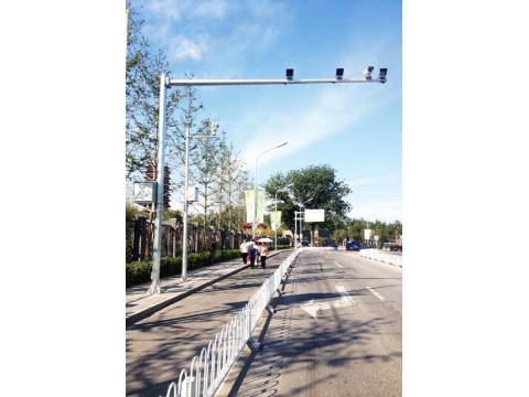 厂家定做 道路牌监控立杆