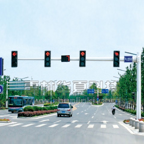 道路八角杆红路灯电子杆37