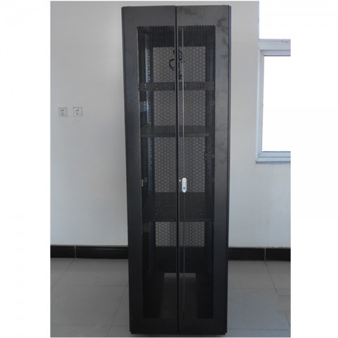 IBM机柜(背面）