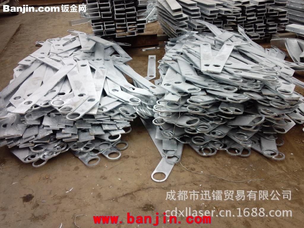 成都激光切割钢板桥梁栏杆立柱