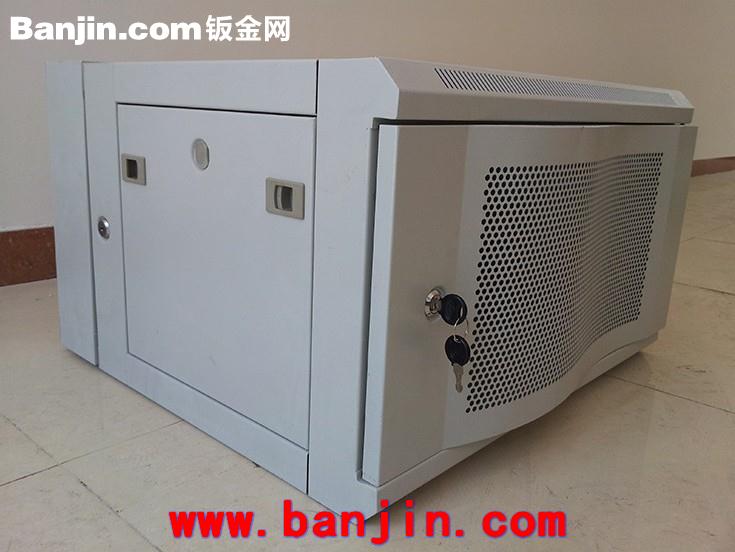 4U标准网吧用机柜 可定制专业的壁挂式双结构网络交换机挂墙柜