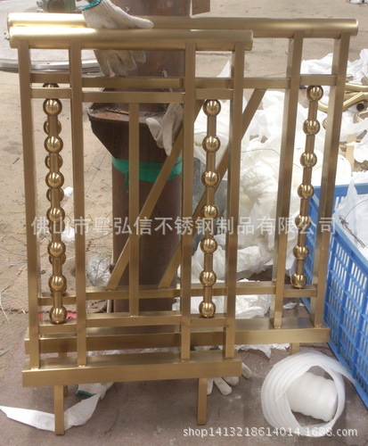 成都玫瑰金不锈钢护栏 精美牢固不锈钢栏杆批量定做