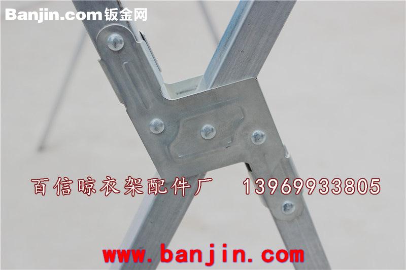 生产双杆不锈钢折叠晾衣架阳台晒被架摆地摊服装衣架及配件批发