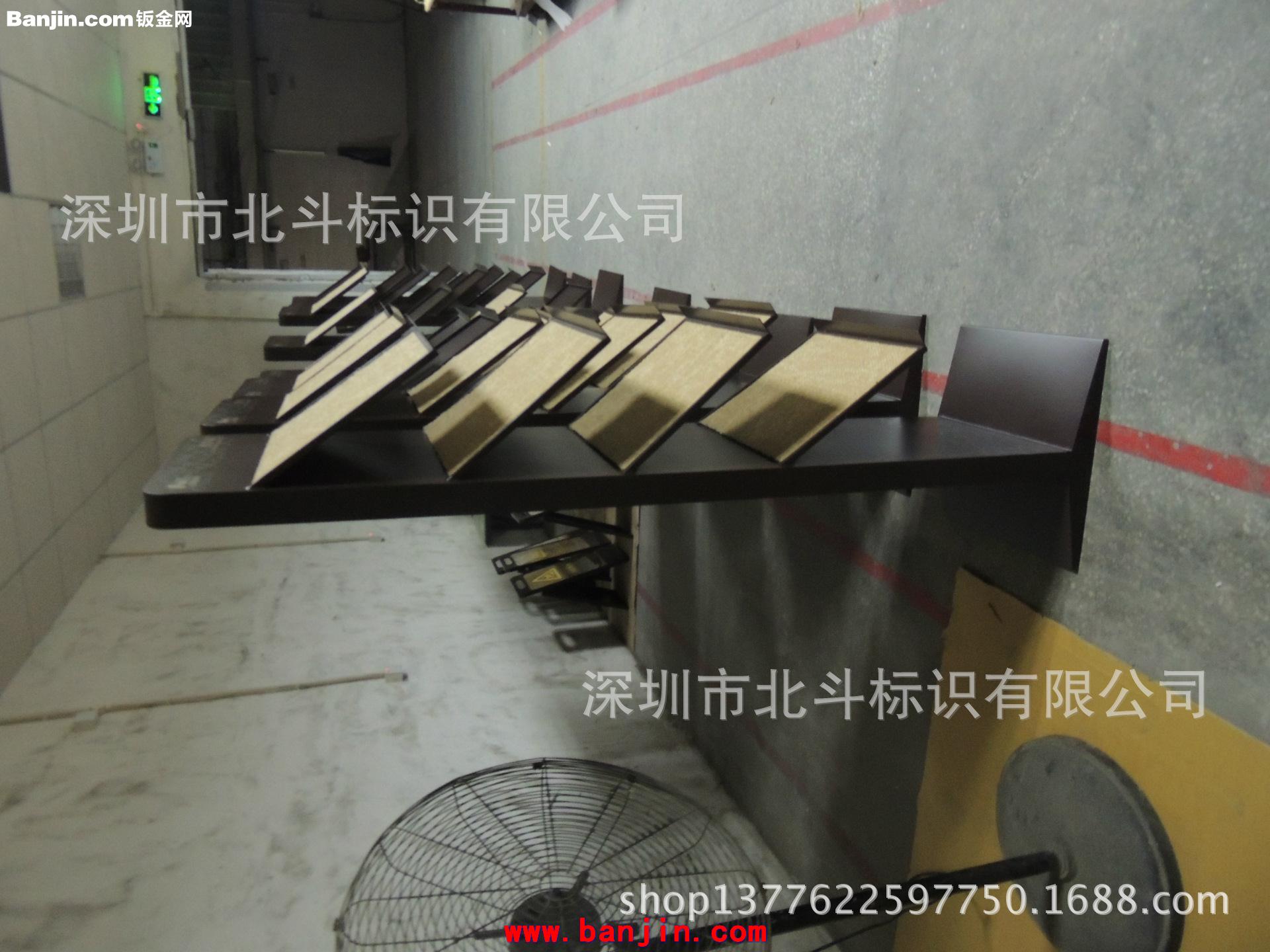 定制加工地产营销中心指引立牌  人字牌 门牌