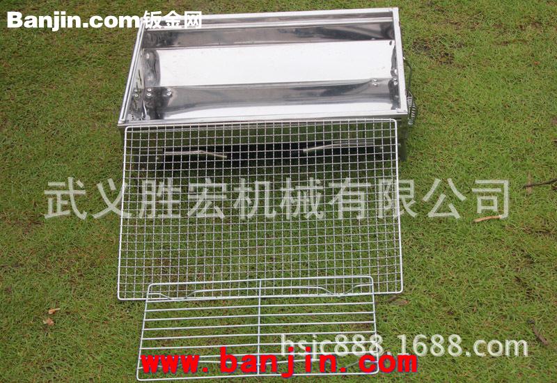 厂家直销 专业供应野外户外折叠不锈钢烧烤炉 烧烤架  小号