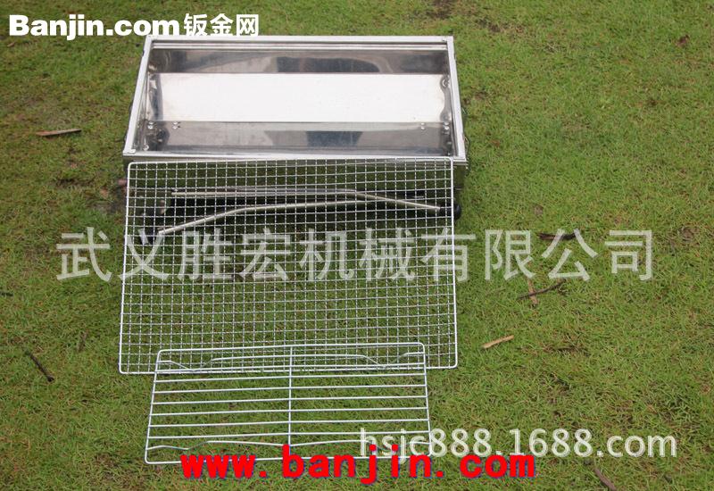 厂家直销 专业供应野外户外折叠不锈钢烧烤炉 烧烤架  中号