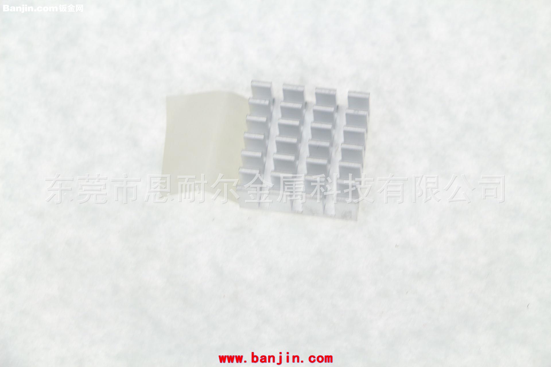 精密氧化铝耐高温电子散热片 20*20*10MM散热器 铝型材散热器