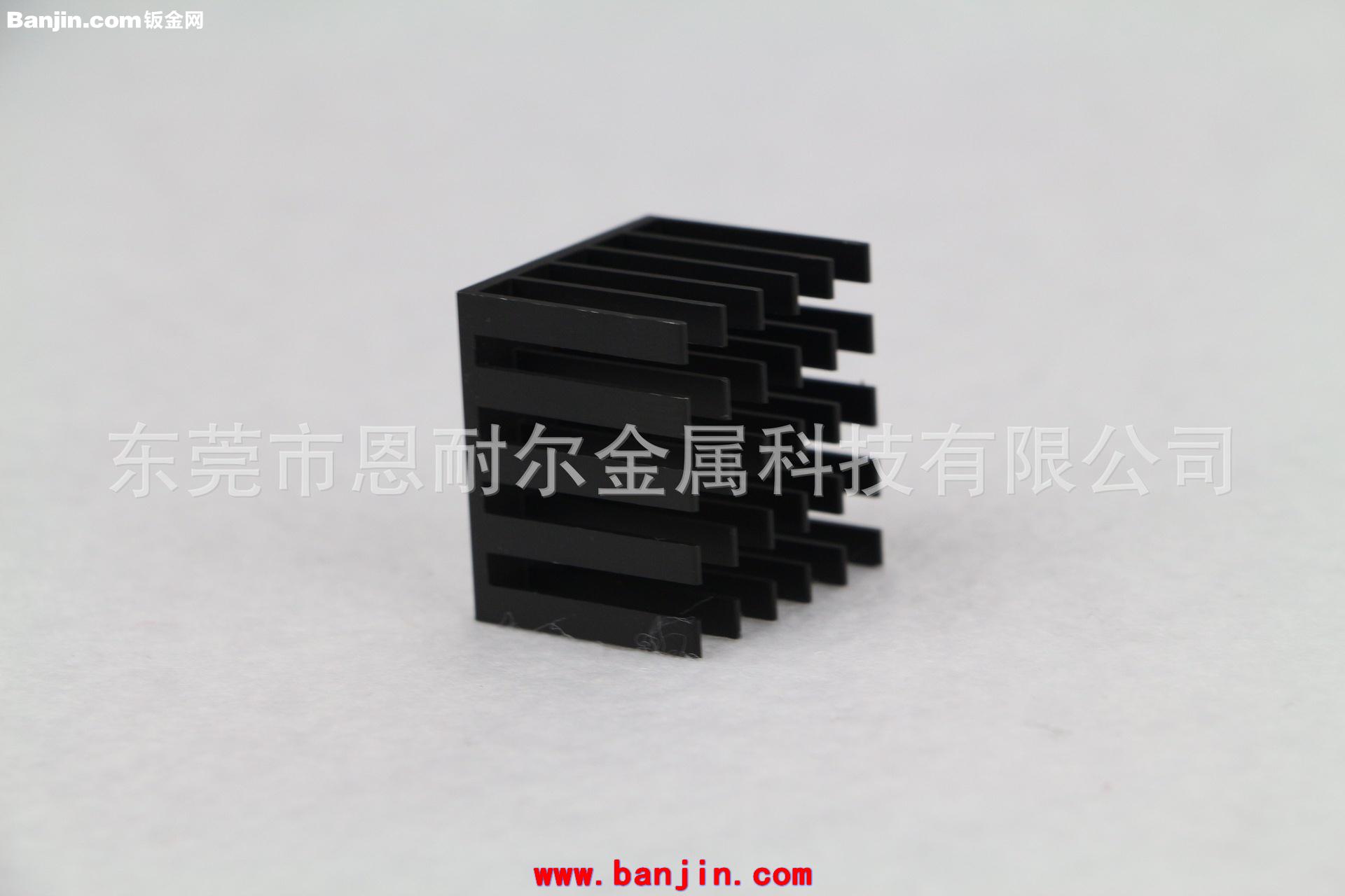 厂家供应南桥散热器 25*25*20散热片 工业级服务器散热片 现货