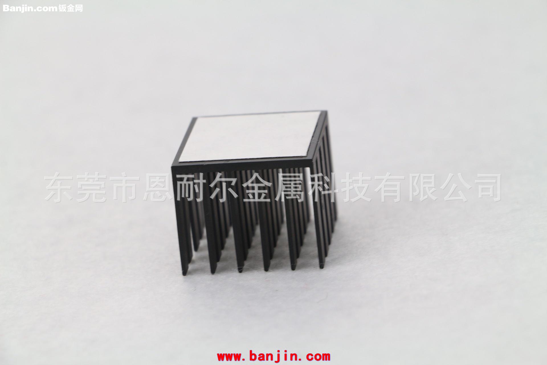 厂家供应南桥散热器 25*25*20散热片 工业级服务器散热片 现货