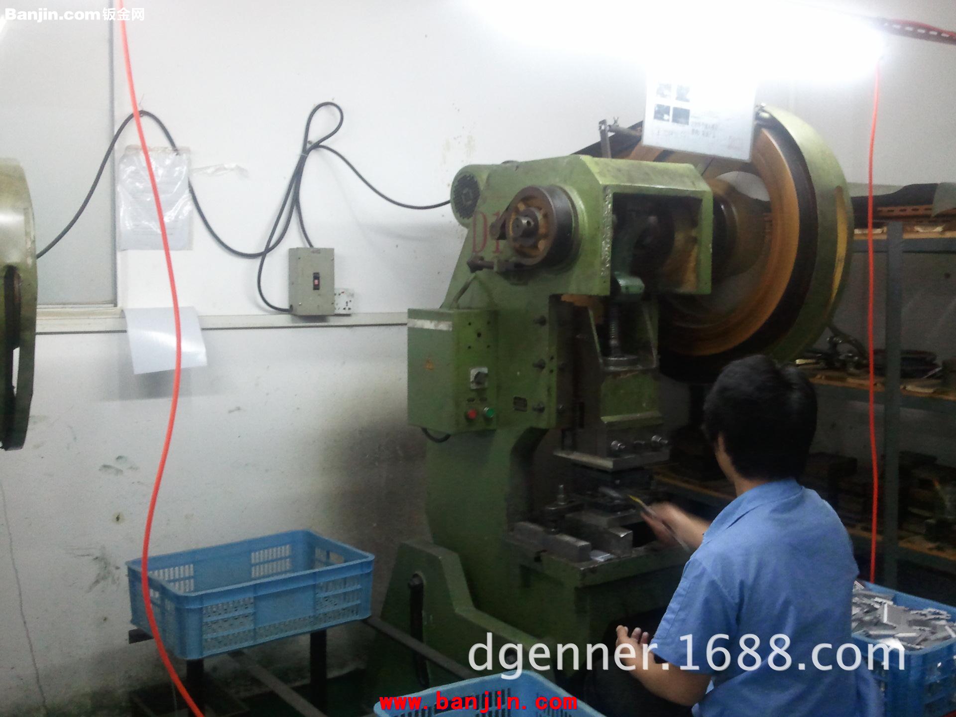 大量生产汽车铝配件 机械加工零件 CNC加工 精密CNC铝配件