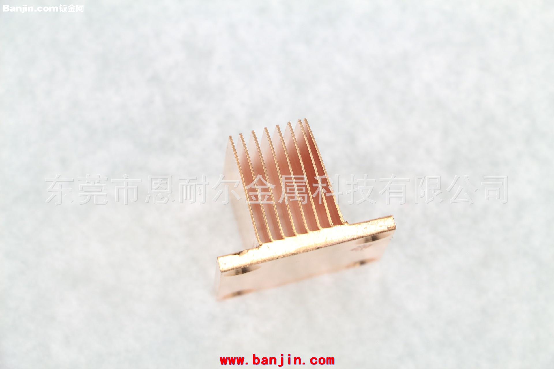 厂家库存30*30*22MM纯铜散热片，纯铜齿片散热器，焊接散热器报价