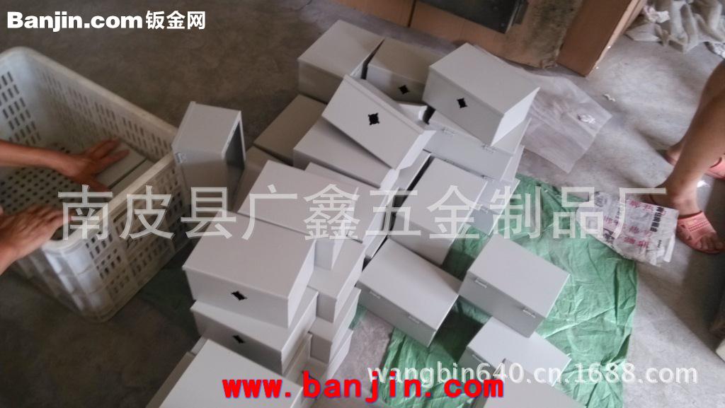 专业生产制造不锈钢机箱/ 机壳/ 热量表箱