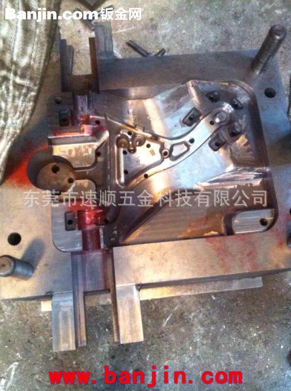 厂家提供 精密小型汽摩配件加工 优质冲压汽摩配件加工