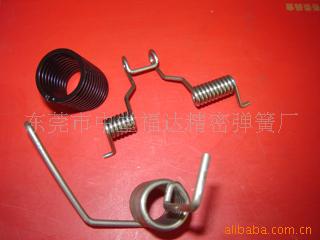 供应盘弹簧压簧、拉簧、卡簧、扭弹簧，各种模具弹簧