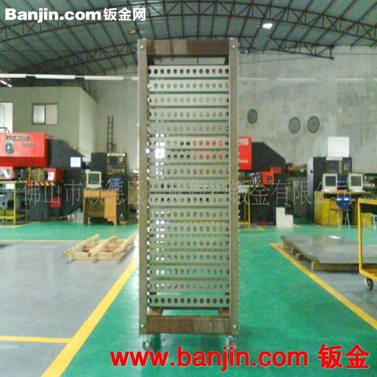 供应网络机柜加工  标准机柜 网络机柜加工  机柜网络