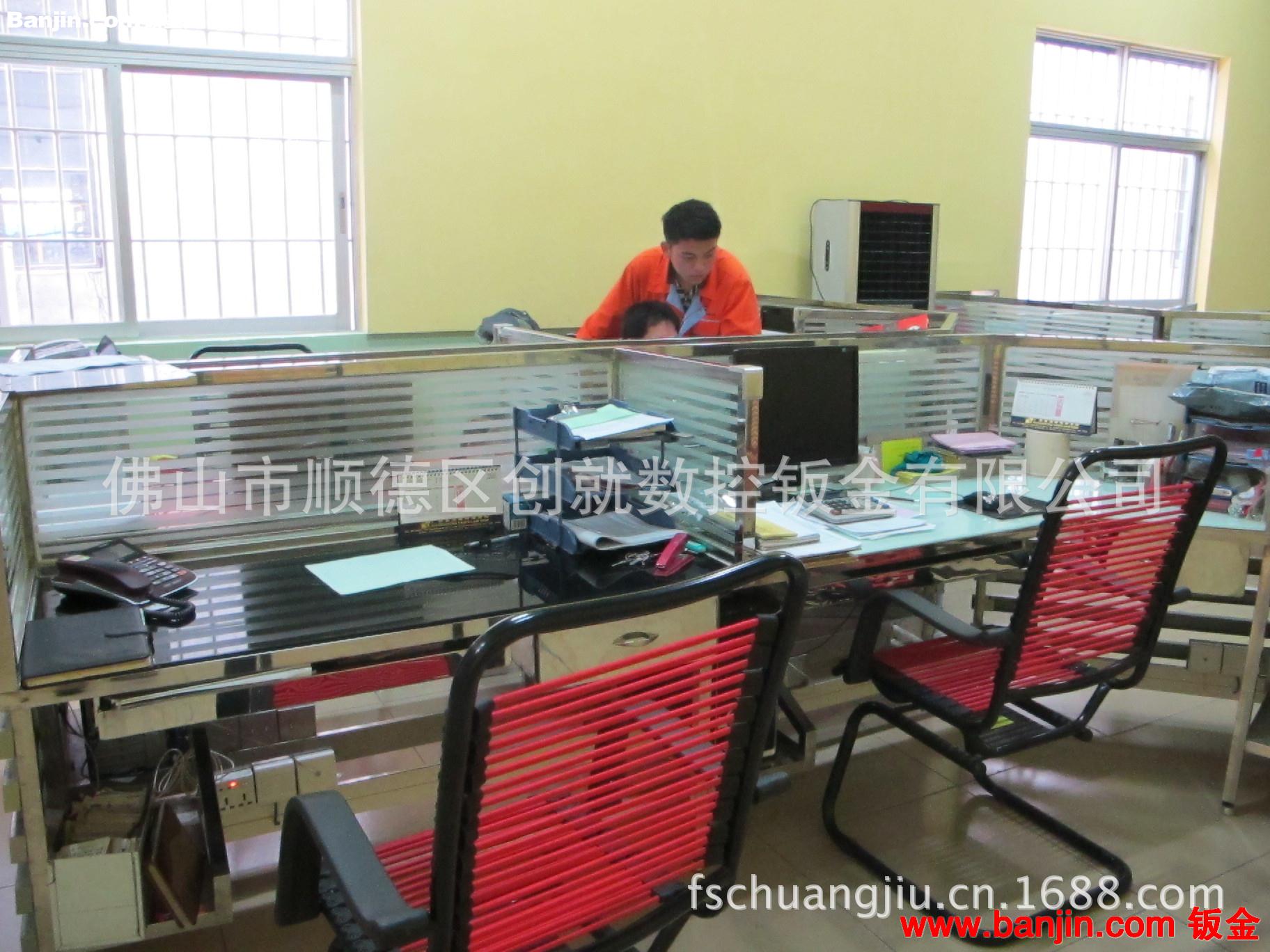 五金件冲孔加工 不锈钢钣金冲压加工  精密钣金件冲压加工