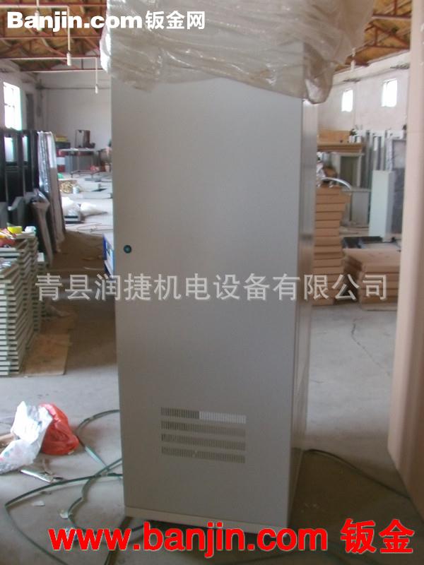 河北机柜厂低价高质量直供42U网络机柜2000*600*600网络机柜