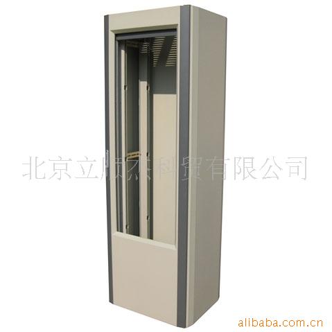 我公司是专业生产不锈钢 型材 钢板 各种仪器外壳 数控加工 等等