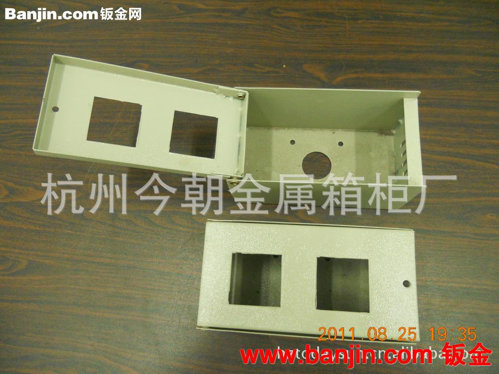 供应钣金加工 定制各种规格非标按钮盒 温控盒 操作箱