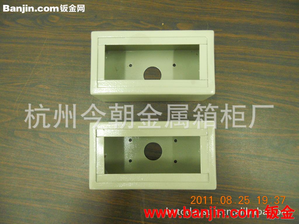 供应钣金加工 定制各种规格非标按钮盒 温控盒 操作箱