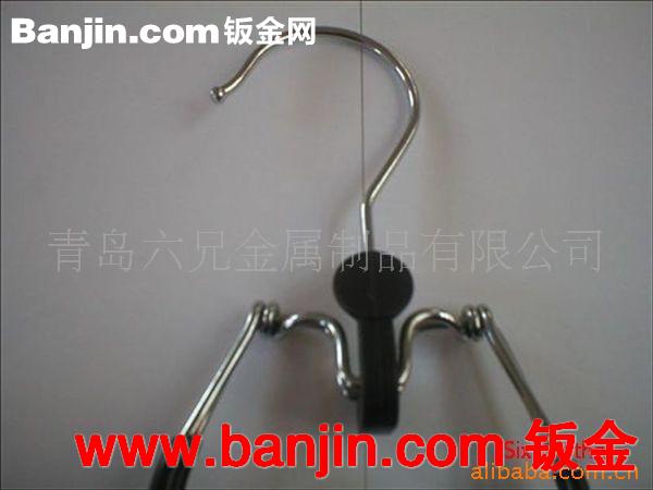 供应木质裤夹五金配件，铁丝裤夹钩，折叠裤架钩