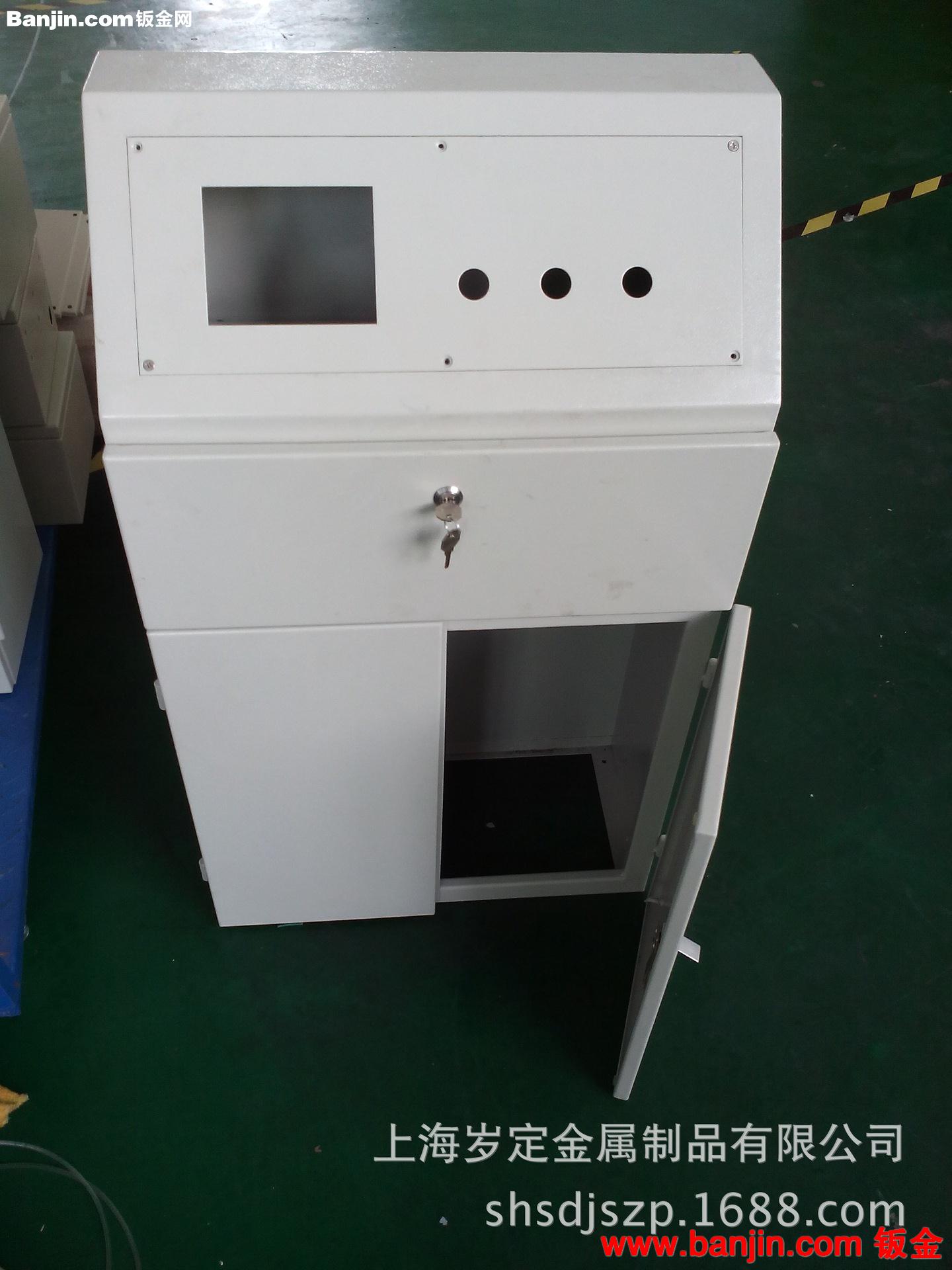 嘉定厂家加工定制非标机箱。钣金件，外壳等