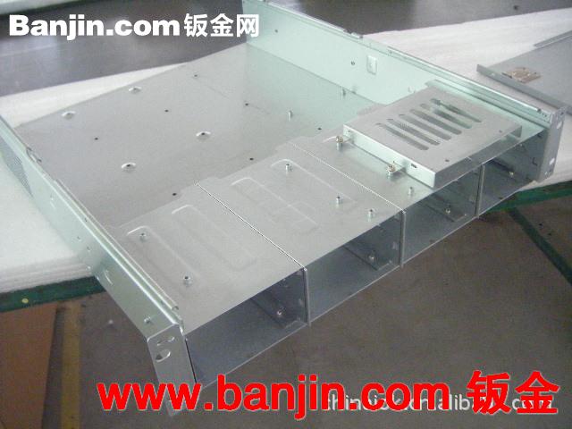 东莞钣金加工厂/专业钣金冲压数控折弯/提供非标机箱机柜定制